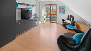 Fernseh-/Gästezimmer