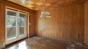 Wohnzimmer mit Zugang zur Terrasse