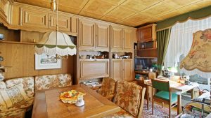 Essecke im Wohnzimmer