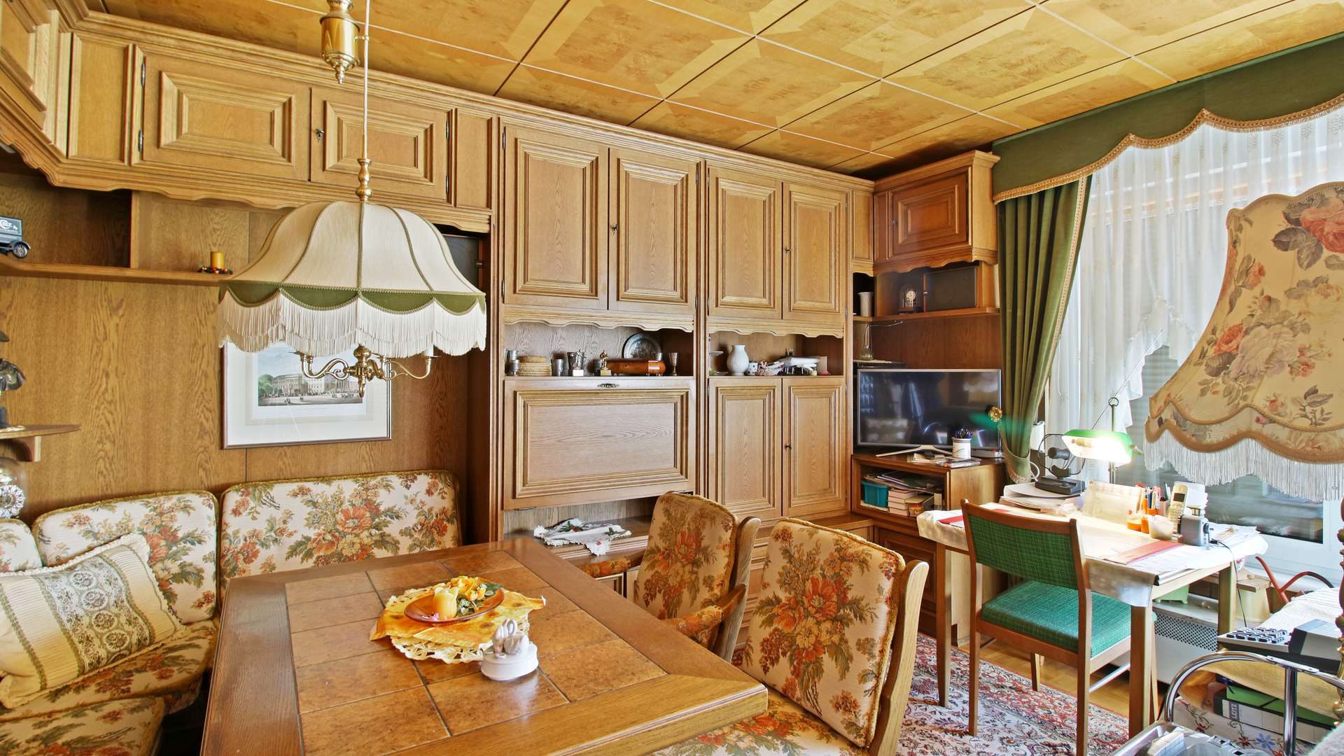 Essecke im Wohnzimmer