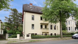 Altbau mit Charme !