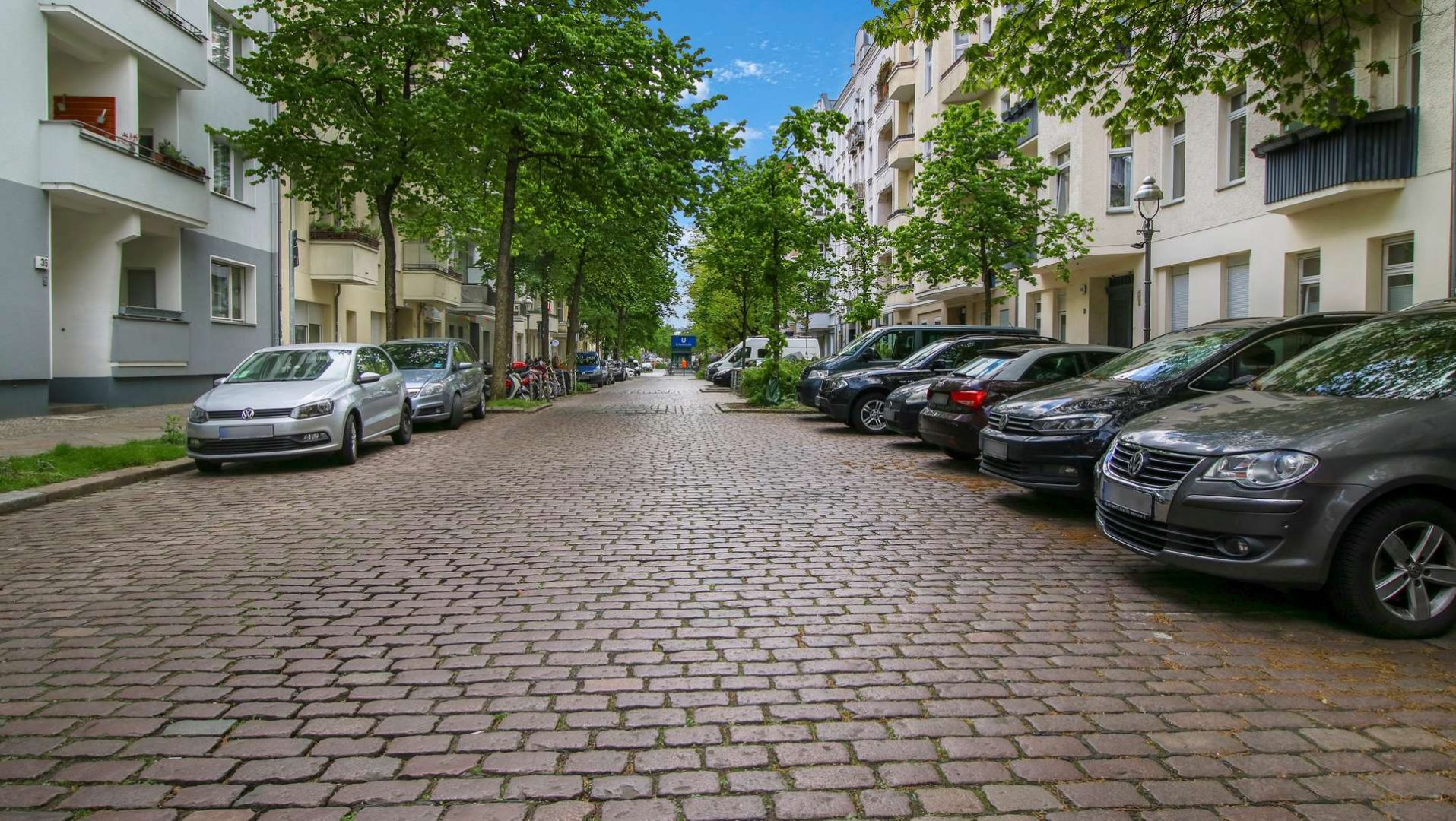 Straßenansicht
