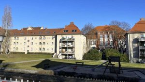 Blick in den weiten Innenhof