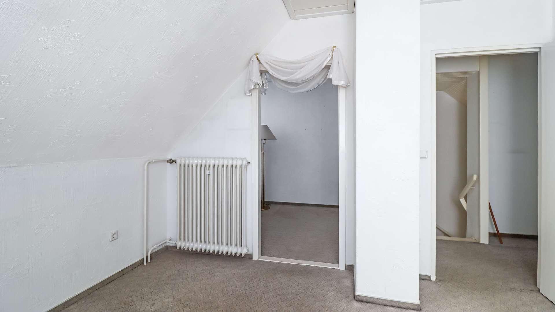 2. Zimmer OG anderer Winkel