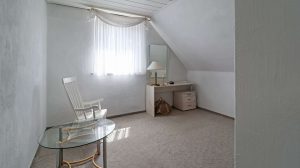 2. Zimmer im OG