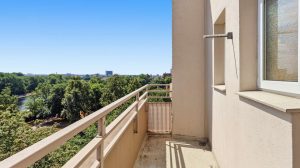 Balkon (2)
