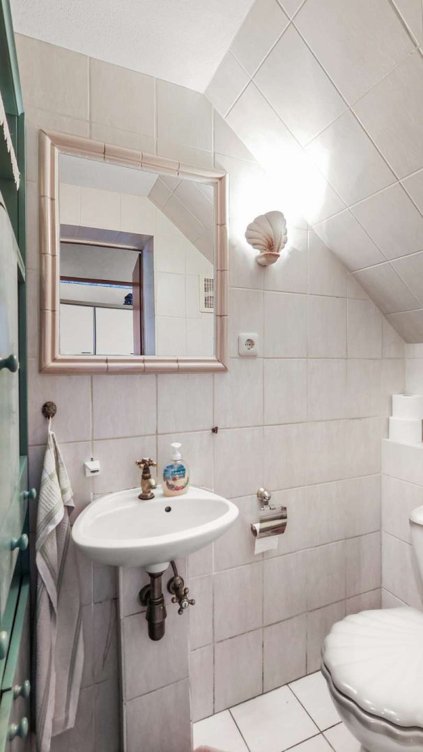Gäste-WC im EG