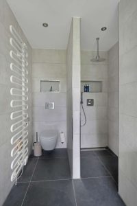 Bad Rückansicht