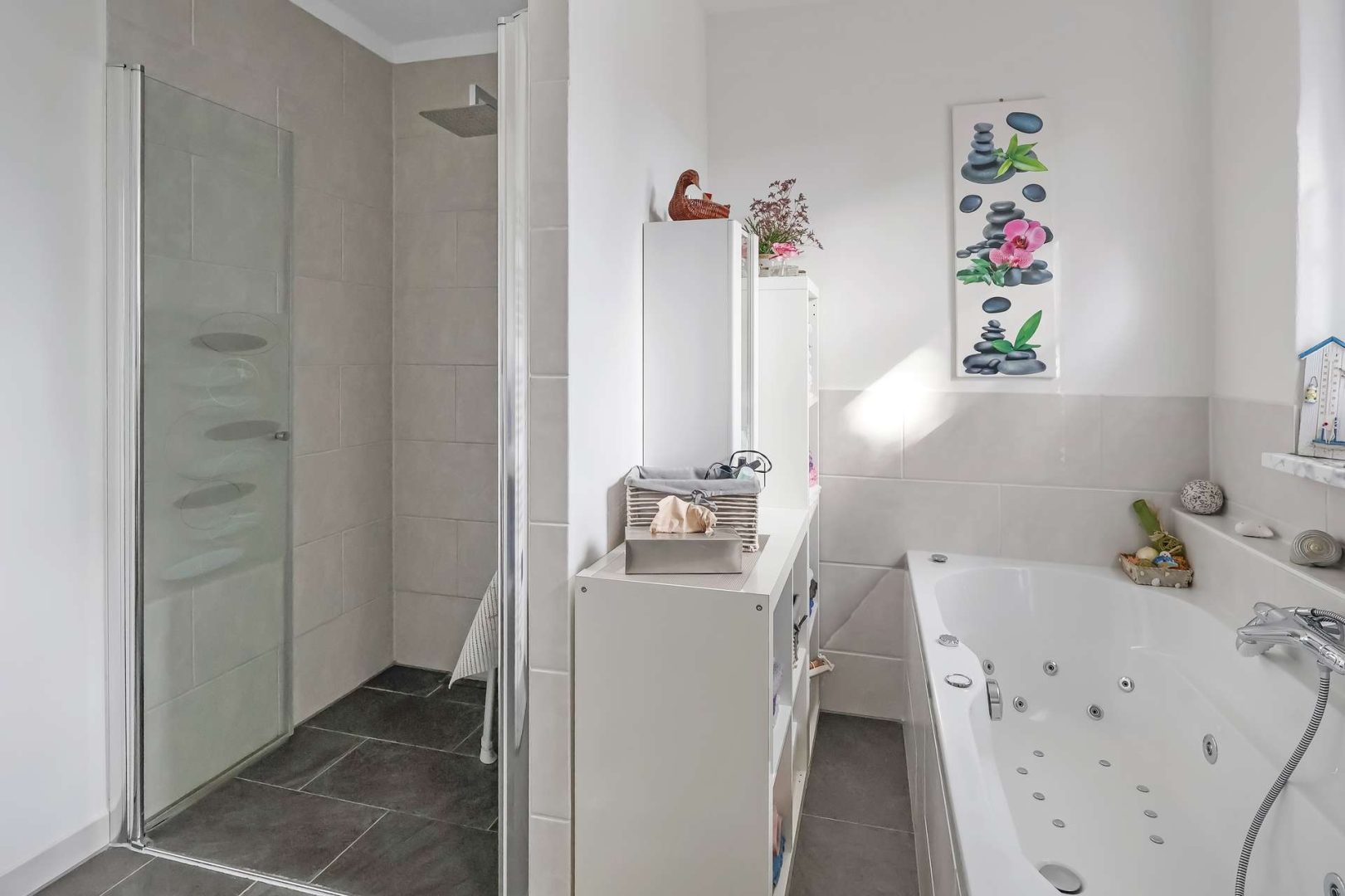 Badezimmer EG